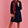 MONTEU Scarves | Hs0065 - Scarf - Maroon W/ Navy Leaf