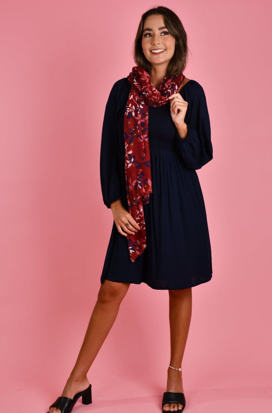 MONTEU Scarves | Hs0065 - Scarf - Maroon W/ Navy Leaf