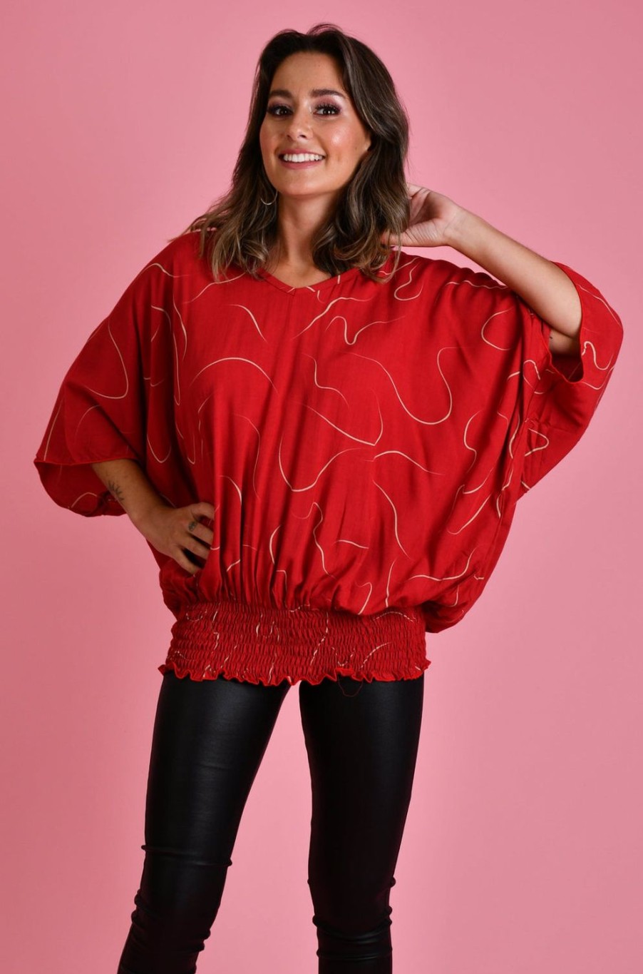 BODACIOUS Tops | Vblt112 - V Neck Batwing Top Swirl Cherry