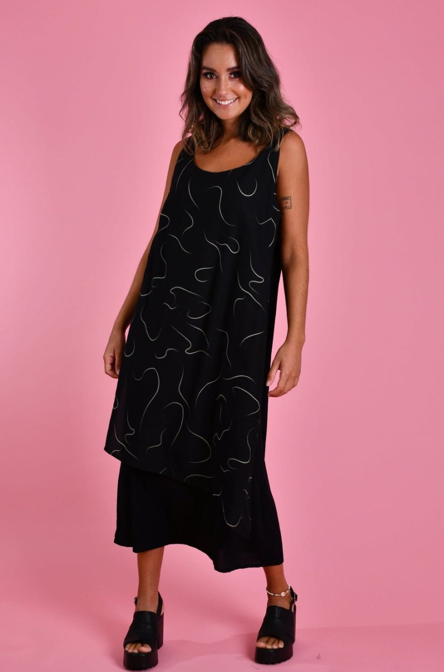 BODACIOUS Dresses | Vbld095 - Overlap Dress Swirl Black